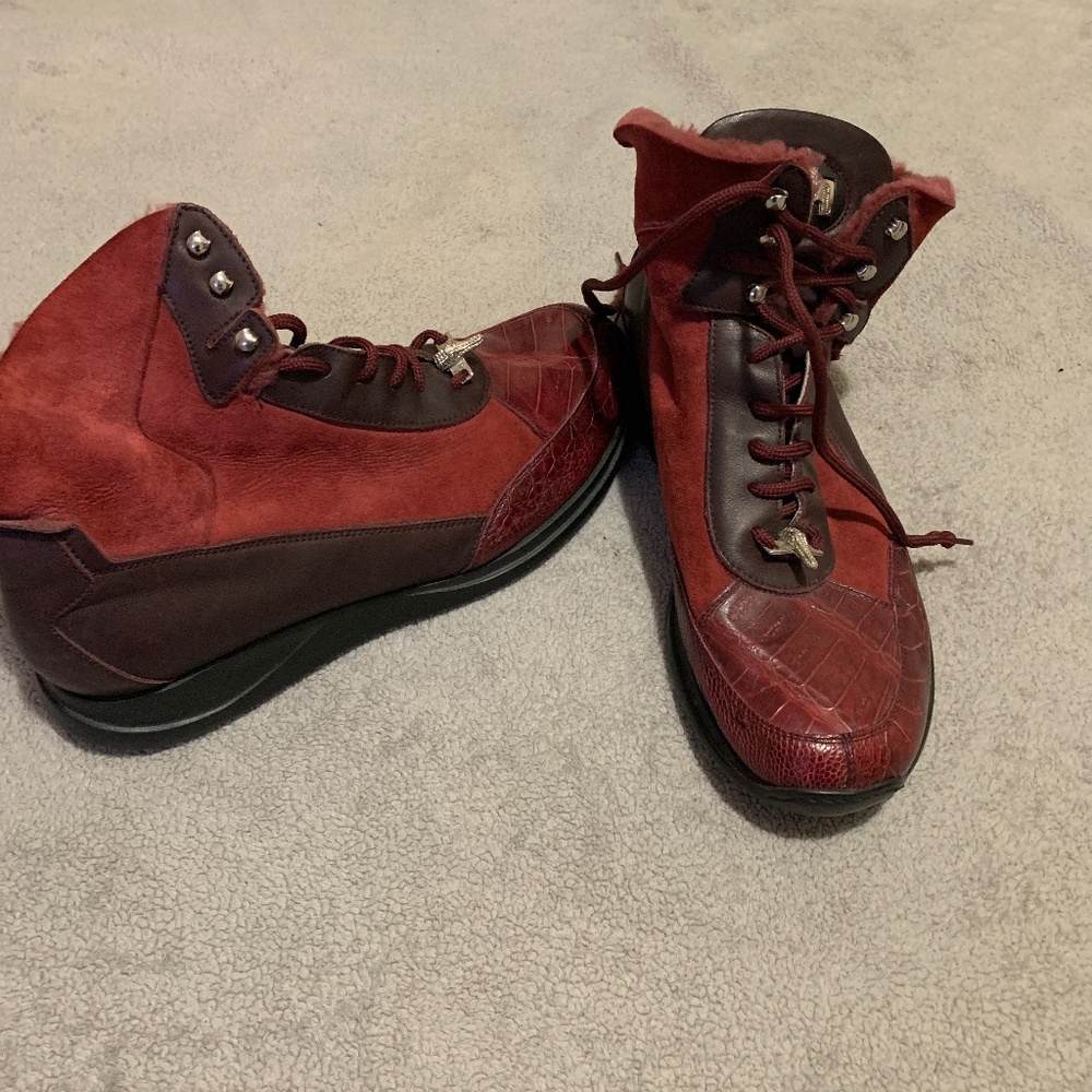 Size12 Mauri alligator boots